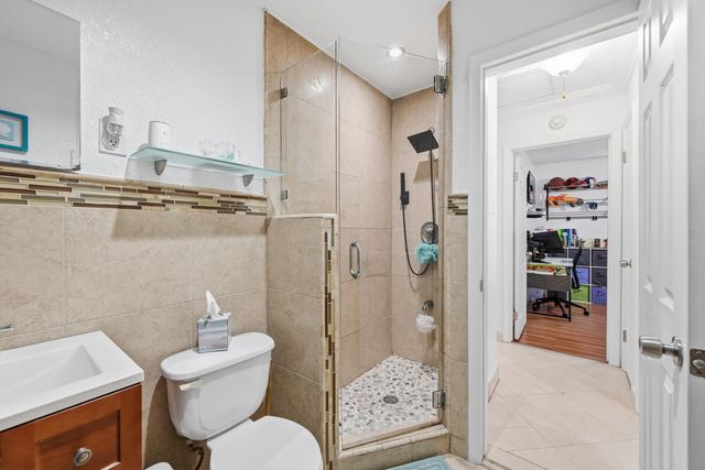 6271 Harding Street, Hollywood, FL 33024