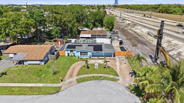 6271 Harding Street, Hollywood, FL 33024