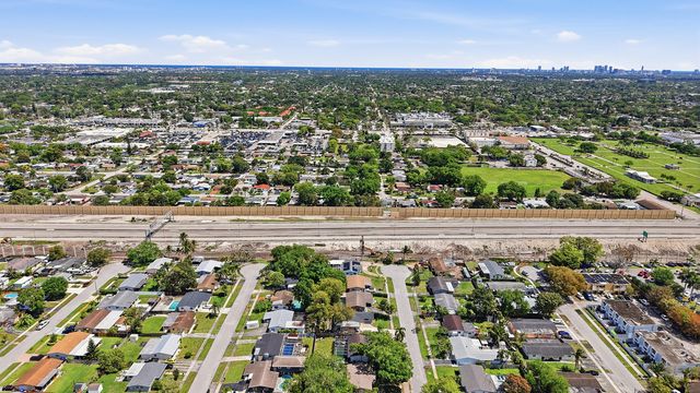 6271 Harding Street, Hollywood, FL 33024