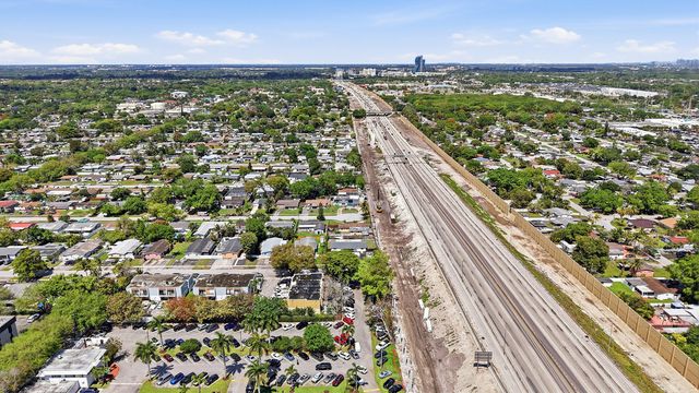 6271 Harding Street, Hollywood, FL 33024