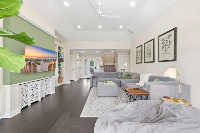 4496 Wedgewood Dr., Little River, SC 29566