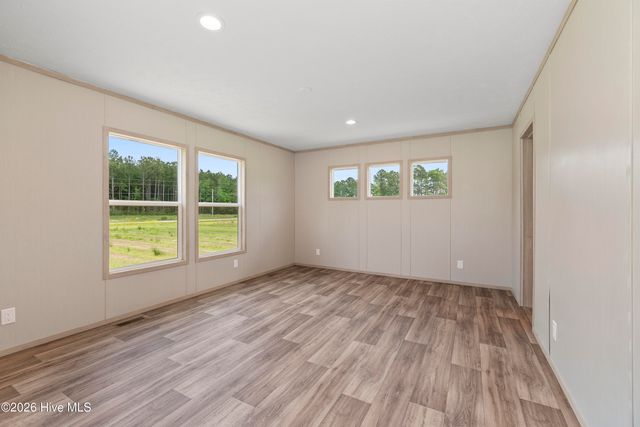 688 Deep Creek Road, Hertford, NC 27944