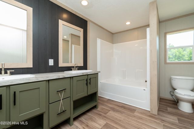 688 Deep Creek Road, Hertford, NC 27944