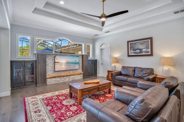 328 MAPLEVIEW COURT, Lake Mary, FL 32746