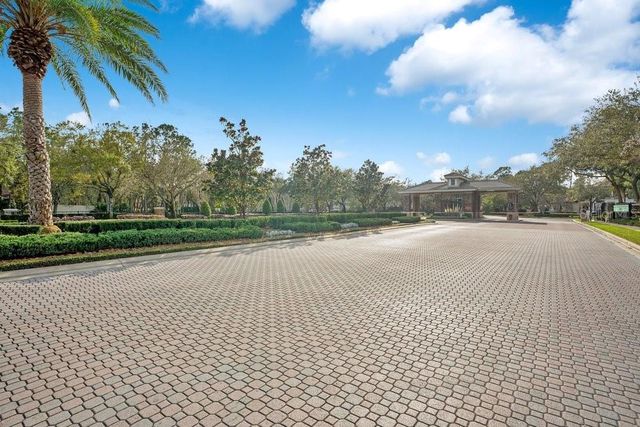 328 MAPLEVIEW COURT, Lake Mary, FL 32746