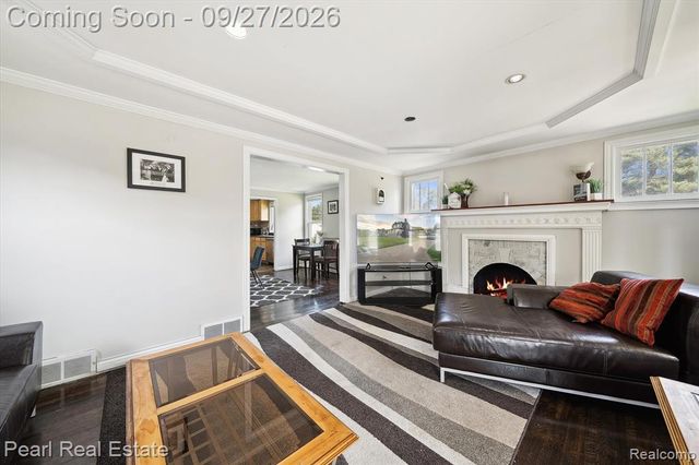 18849 Delaware Avenue, Redford, MI 48240
