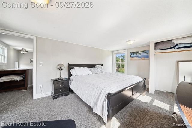 18849 Delaware Avenue, Redford, MI 48240