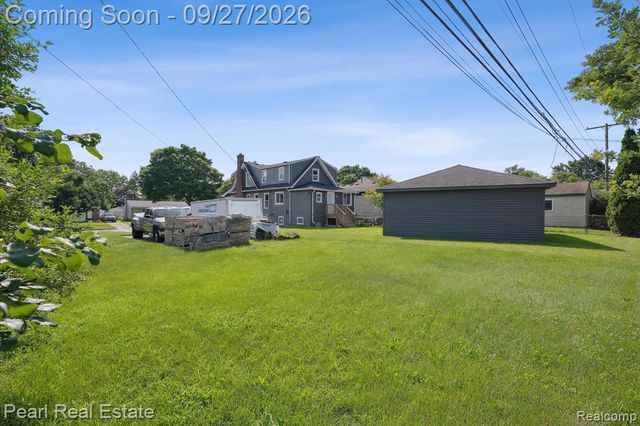 18849 Delaware Avenue, Redford, MI 48240