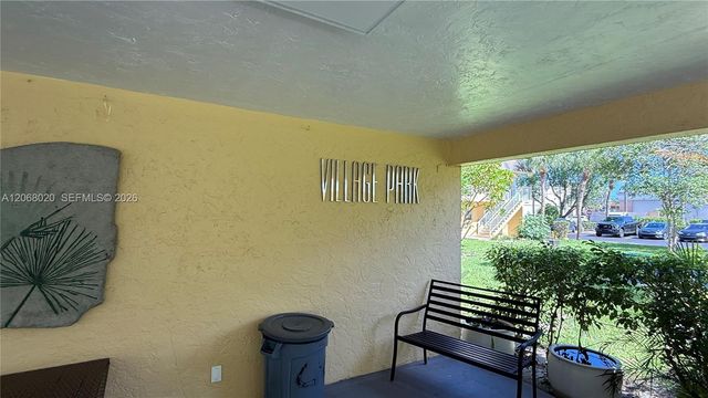 5168 NE 6th Avenue 407, Oakland Park, FL 33334