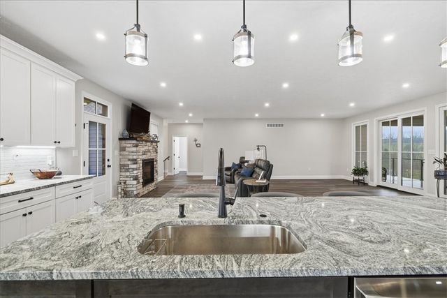 1746 ROUTE 980, Cecil, PA 15317