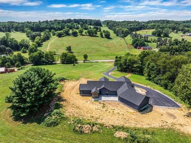 1746 ROUTE 980, Cecil, PA 15317