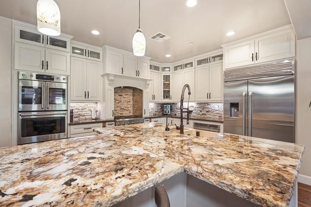10095 Rio Moon Dr, Roseville, CA 95747