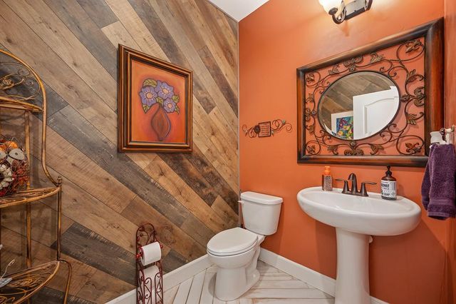 10095 Rio Moon Dr, Roseville, CA 95747