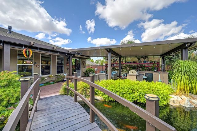 10095 Rio Moon Dr, Roseville, CA 95747
