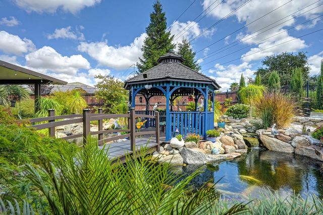 10095 Rio Moon Dr, Roseville, CA 95747