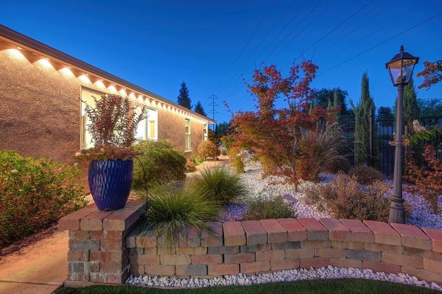 10095 Rio Moon Dr, Roseville, CA 95747