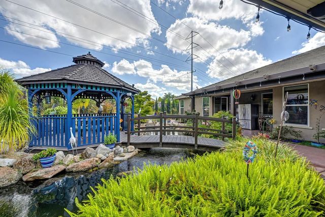 10095 Rio Moon Dr, Roseville, CA 95747