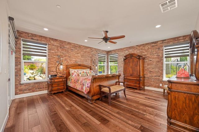 10095 Rio Moon Dr, Roseville, CA 95747