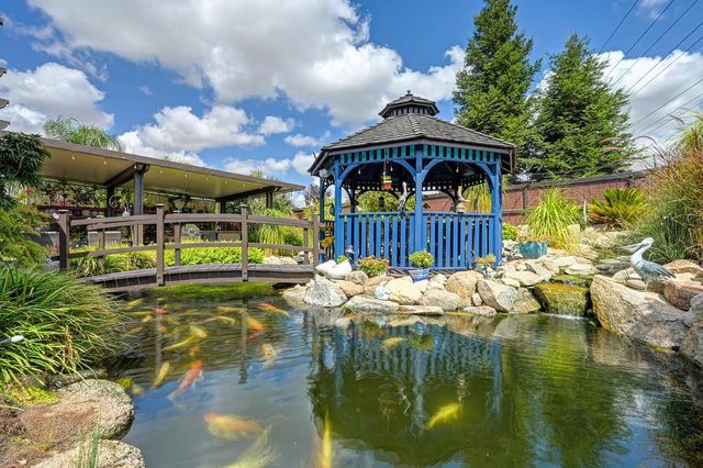 10095 Rio Moon Dr, Roseville, CA 95747