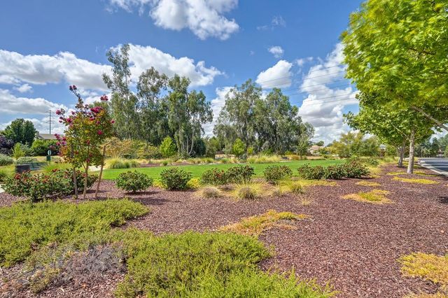 10095 Rio Moon Dr, Roseville, CA 95747