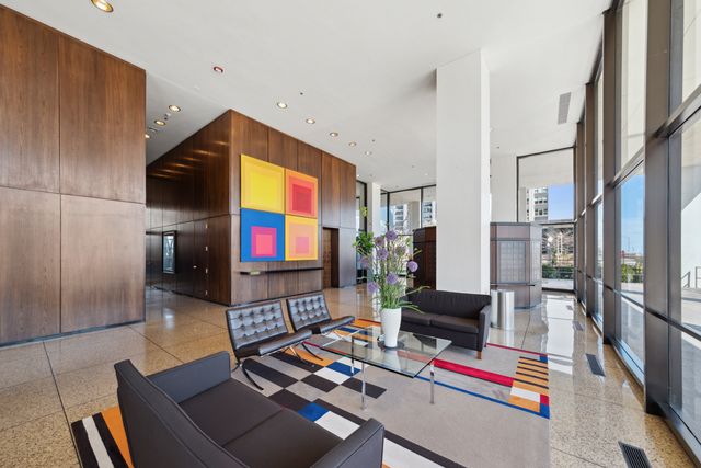 360 E RANDOLPH Street 2903, Chicago, IL 60601