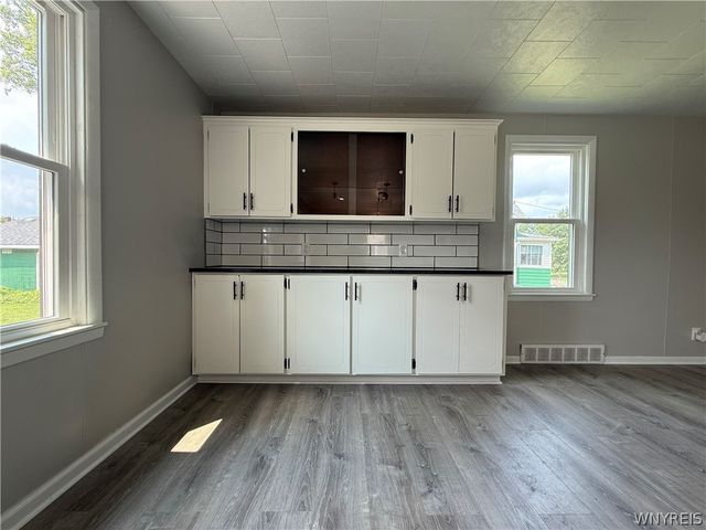 216 79th Street, Niagara Falls, NY 14304
