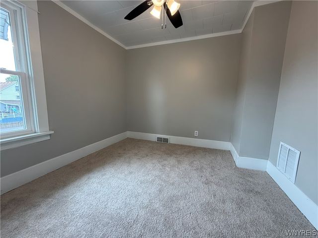 216 79th Street, Niagara Falls, NY 14304