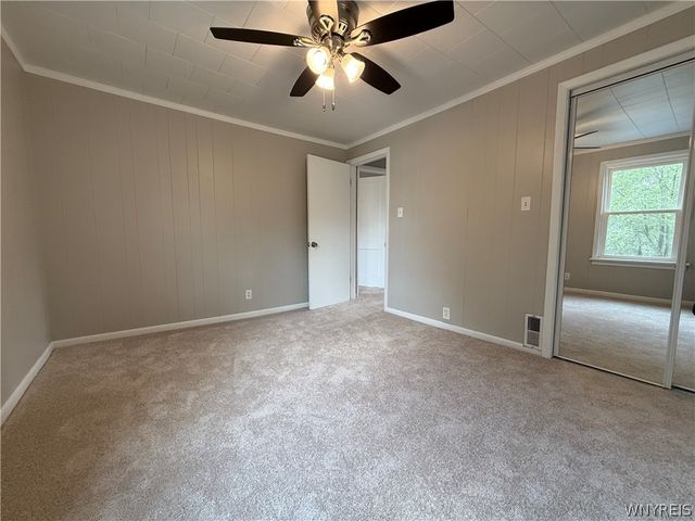216 79th Street, Niagara Falls, NY 14304
