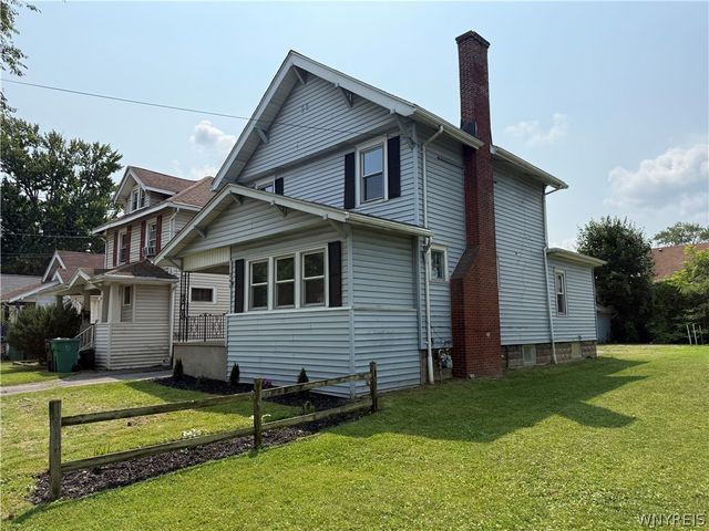 216 79th Street, Niagara Falls, NY 14304