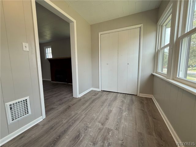216 79th Street, Niagara Falls, NY 14304