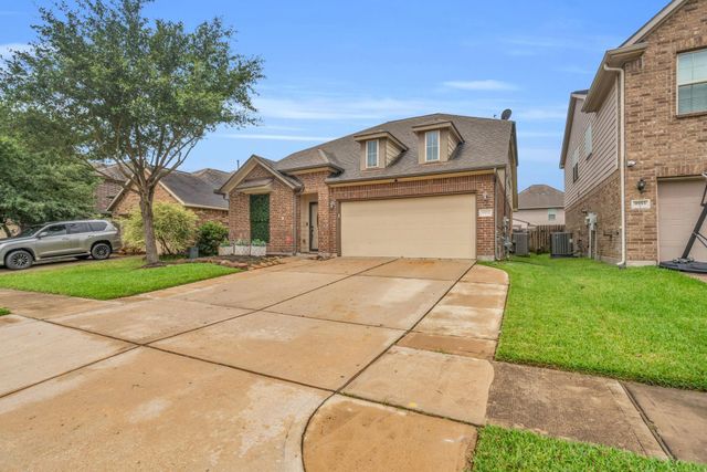 9951 Lazy Cove Lane, Brookshire, TX 77423