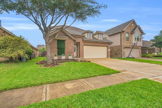 9951 Lazy Cove Lane, Brookshire, TX 77423