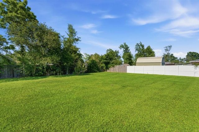 516 N Lebanon Street, Sulphur, LA 70663