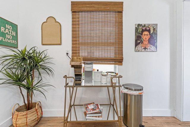 423 W Ocean Avenue, Lantana, FL 33462