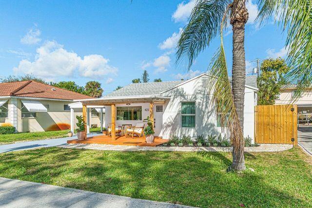423 W Ocean Avenue, Lantana, FL 33462