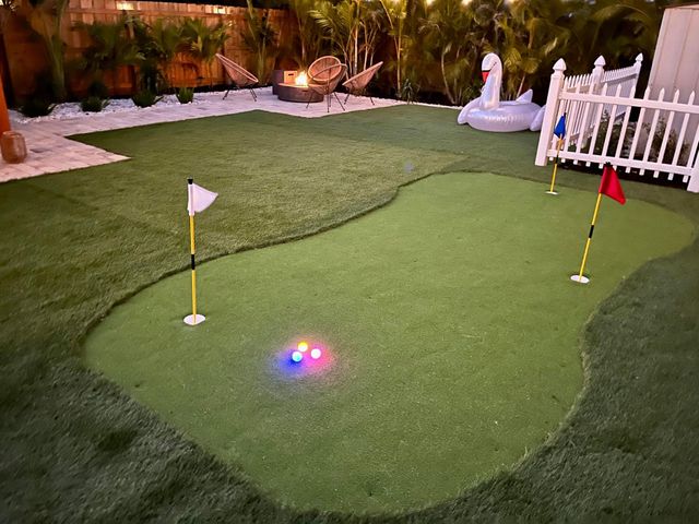 423 W Ocean Avenue, Lantana, FL 33462