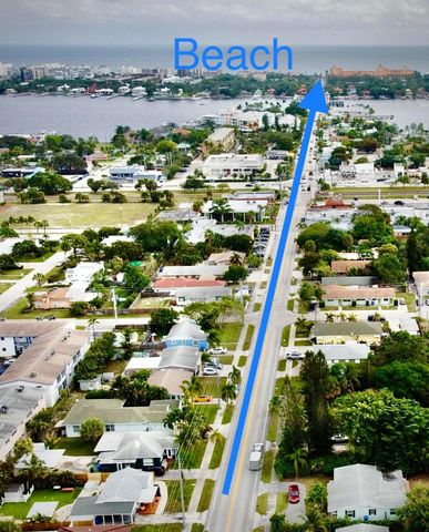 423 W Ocean Avenue, Lantana, FL 33462