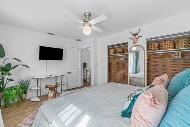 423 W Ocean Avenue, Lantana, FL 33462