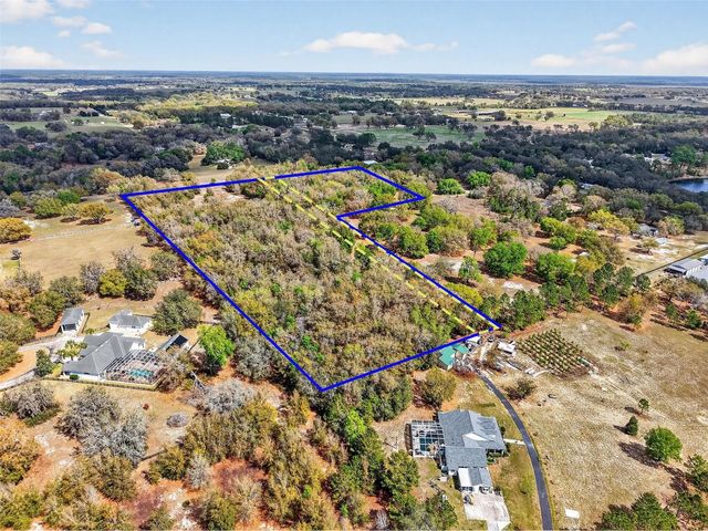 3800 DOUBLE D CIRCLE R, Lady Lake, FL 32159