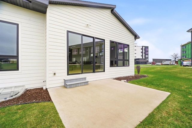396 ALDON CIRCLE, Green Bay, WI 54304