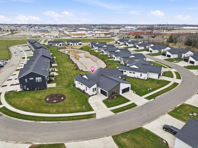 396 ALDON CIRCLE, Green Bay, WI 54304