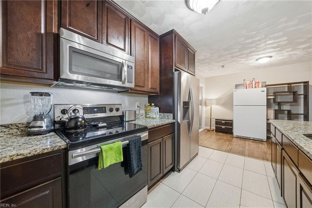 848 Benwood RD, Norfolk, VA 23502