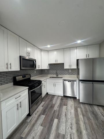 4114 Hawthorne Street, East Chicago, IN 46312