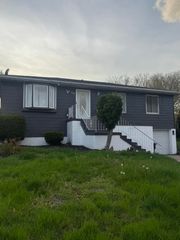 4114 Hawthorne Street, East Chicago, IN 46312