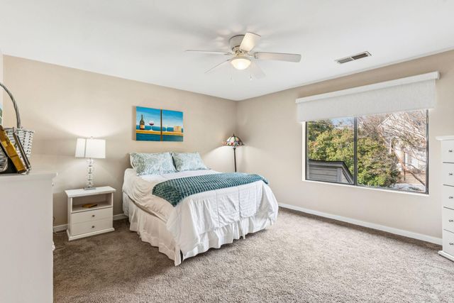 337 Spoonbill Lane, Mount Pleasant, SC 29464