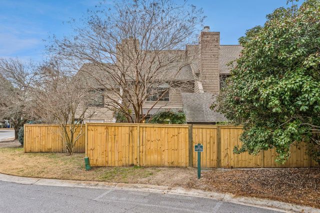 337 Spoonbill Lane, Mount Pleasant, SC 29464