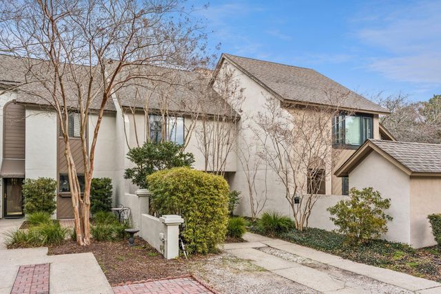 337 Spoonbill Lane, Mount Pleasant, SC 29464