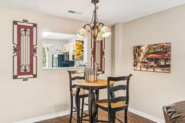 337 Spoonbill Lane, Mount Pleasant, SC 29464