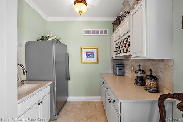 328 S Broadway Street, Lake Orion, MI 48362