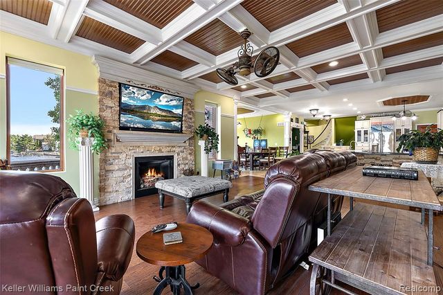 328 S Broadway Street, Lake Orion, MI 48362